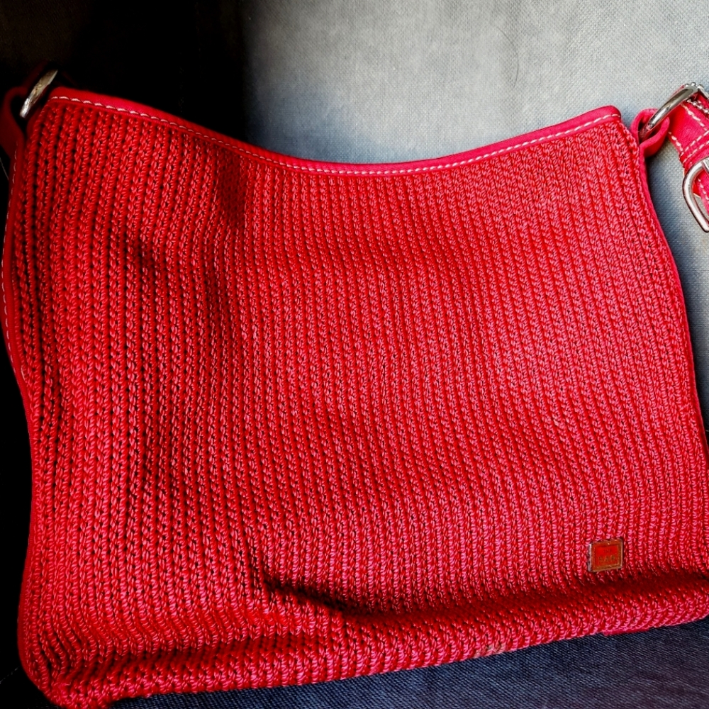 The Sak - Modern Classics Hand Crochet